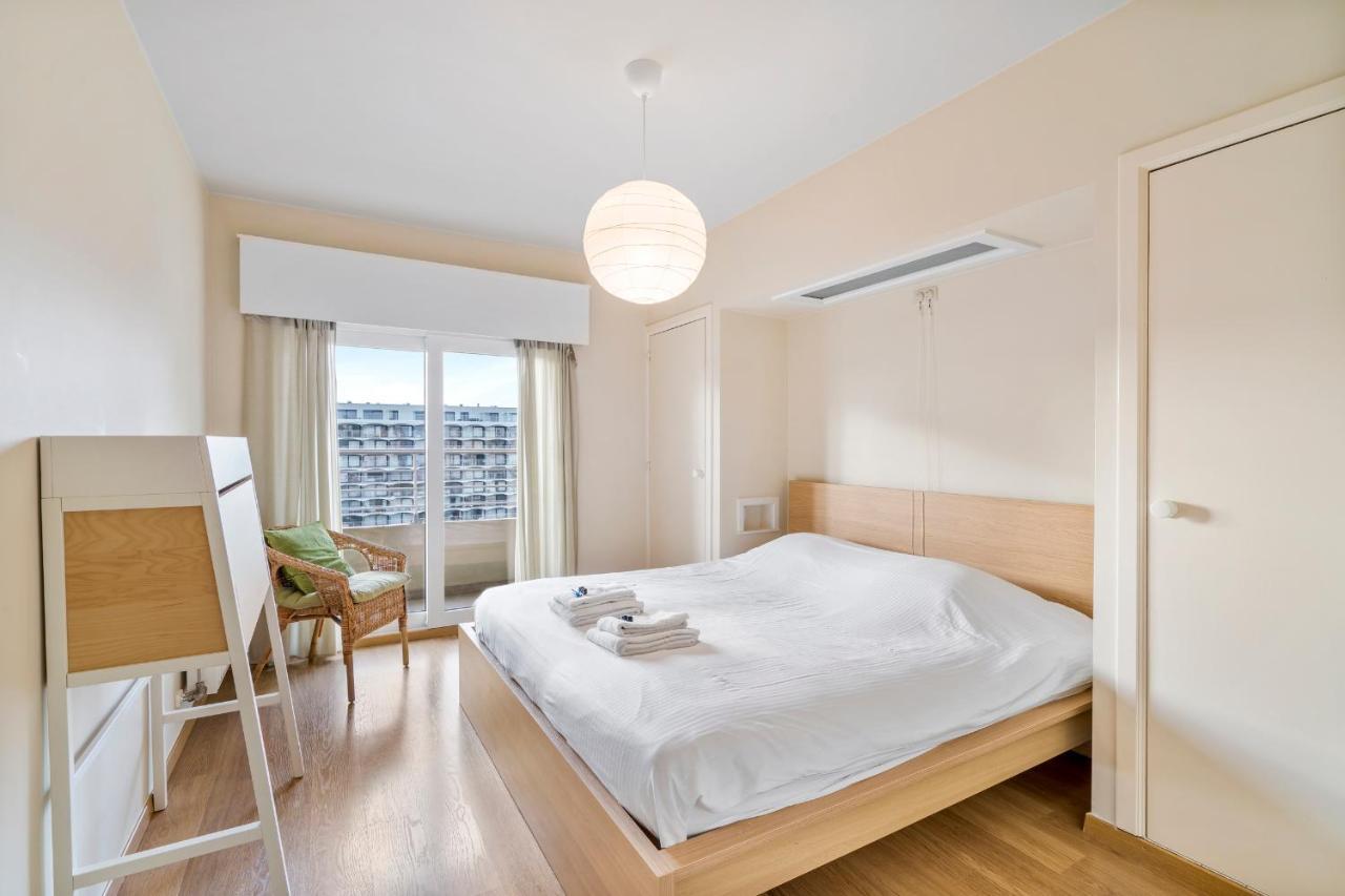 Zonnig Familie App Op Zeedijk Met Zeezicht Voor 6P Apartment Oostende Ngoại thất bức ảnh
